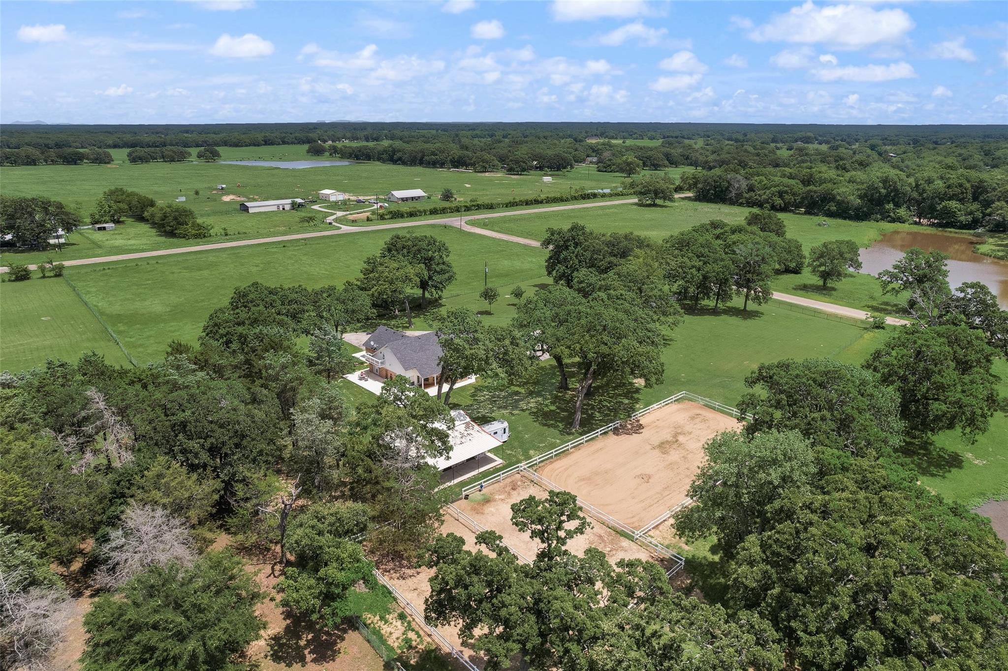 main property photo 9