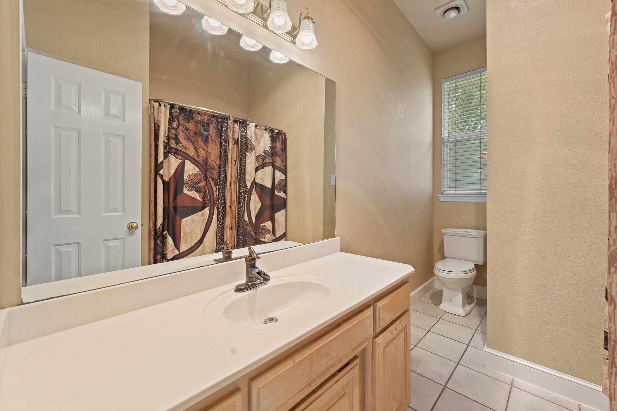 main property photo 25