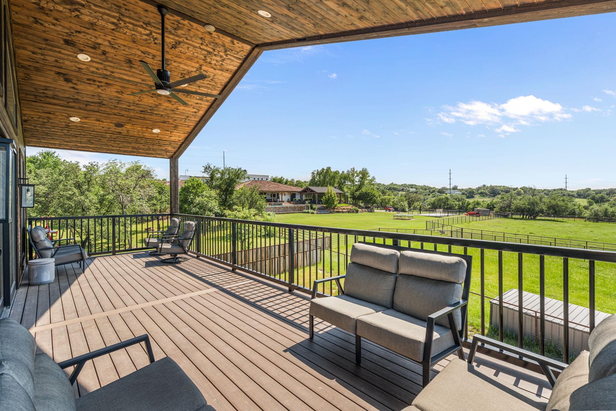 main property photo 35