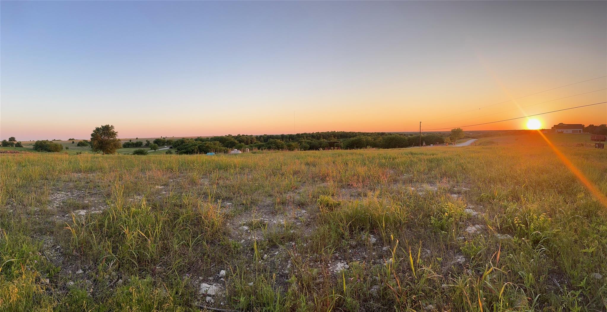 main property photo 18
