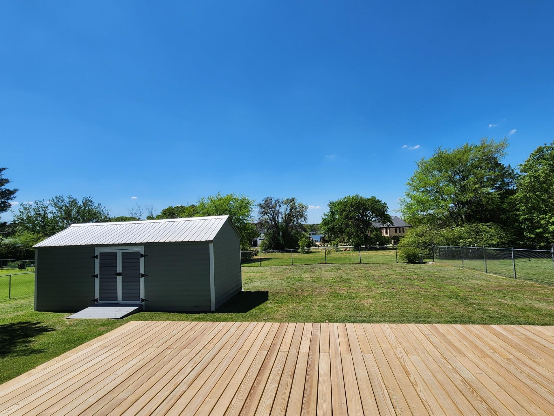 main property photo 22
