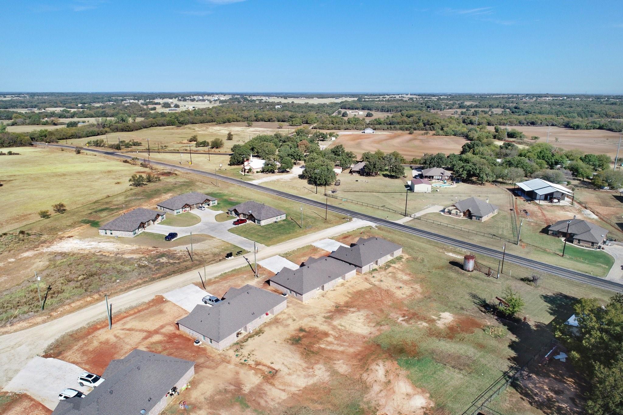 main property photo 36