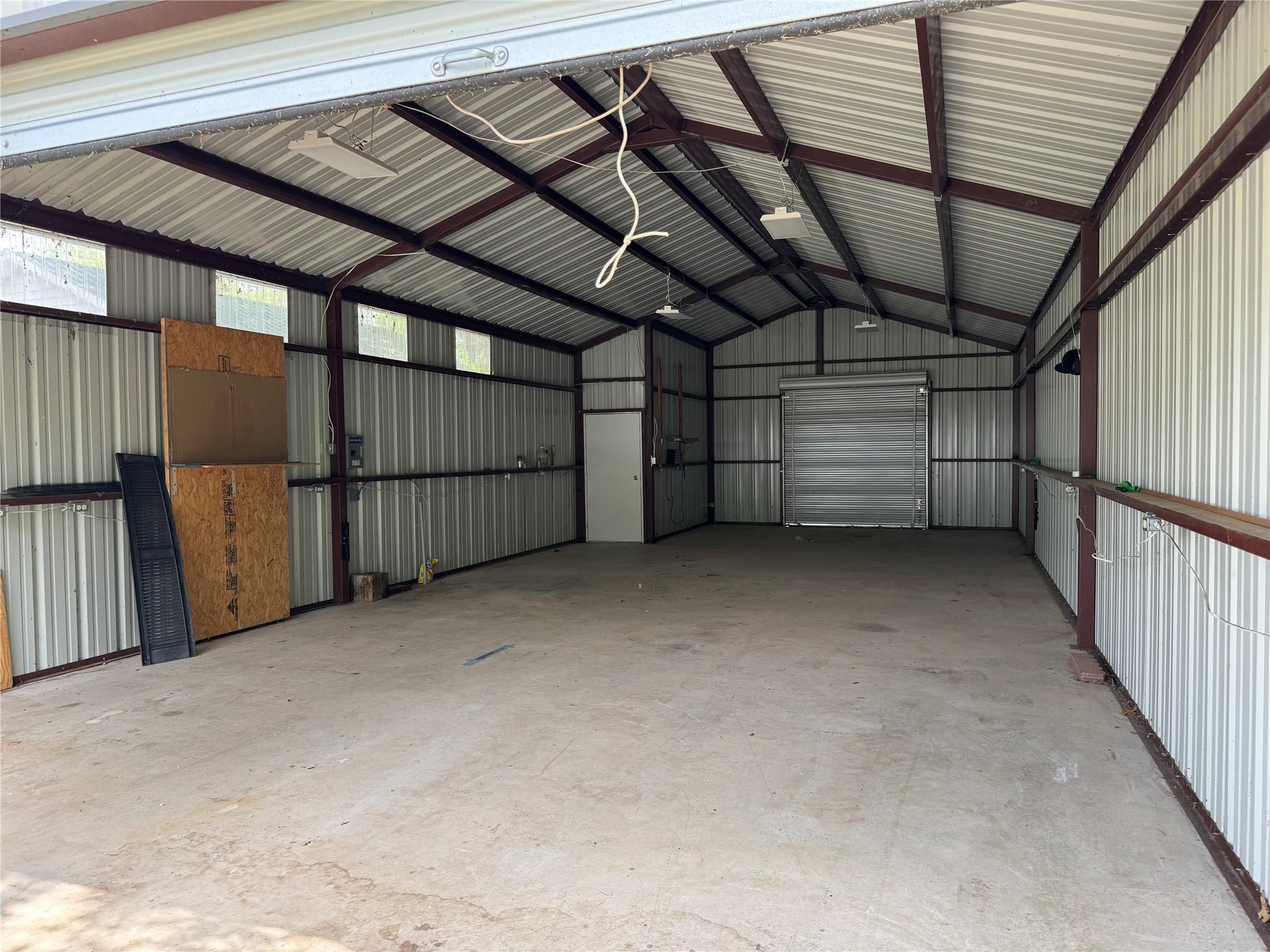 main property photo 18