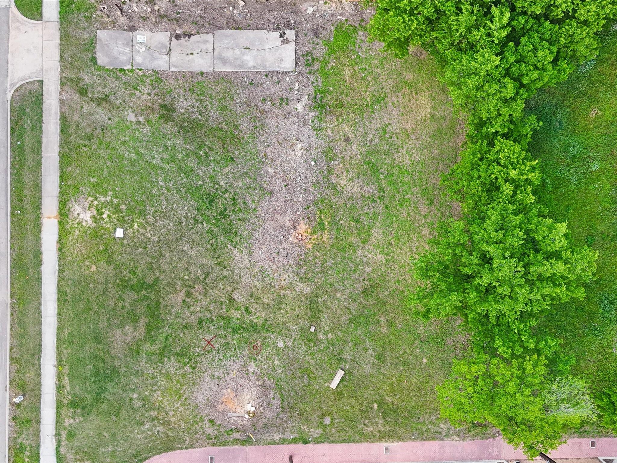 main property photo 9