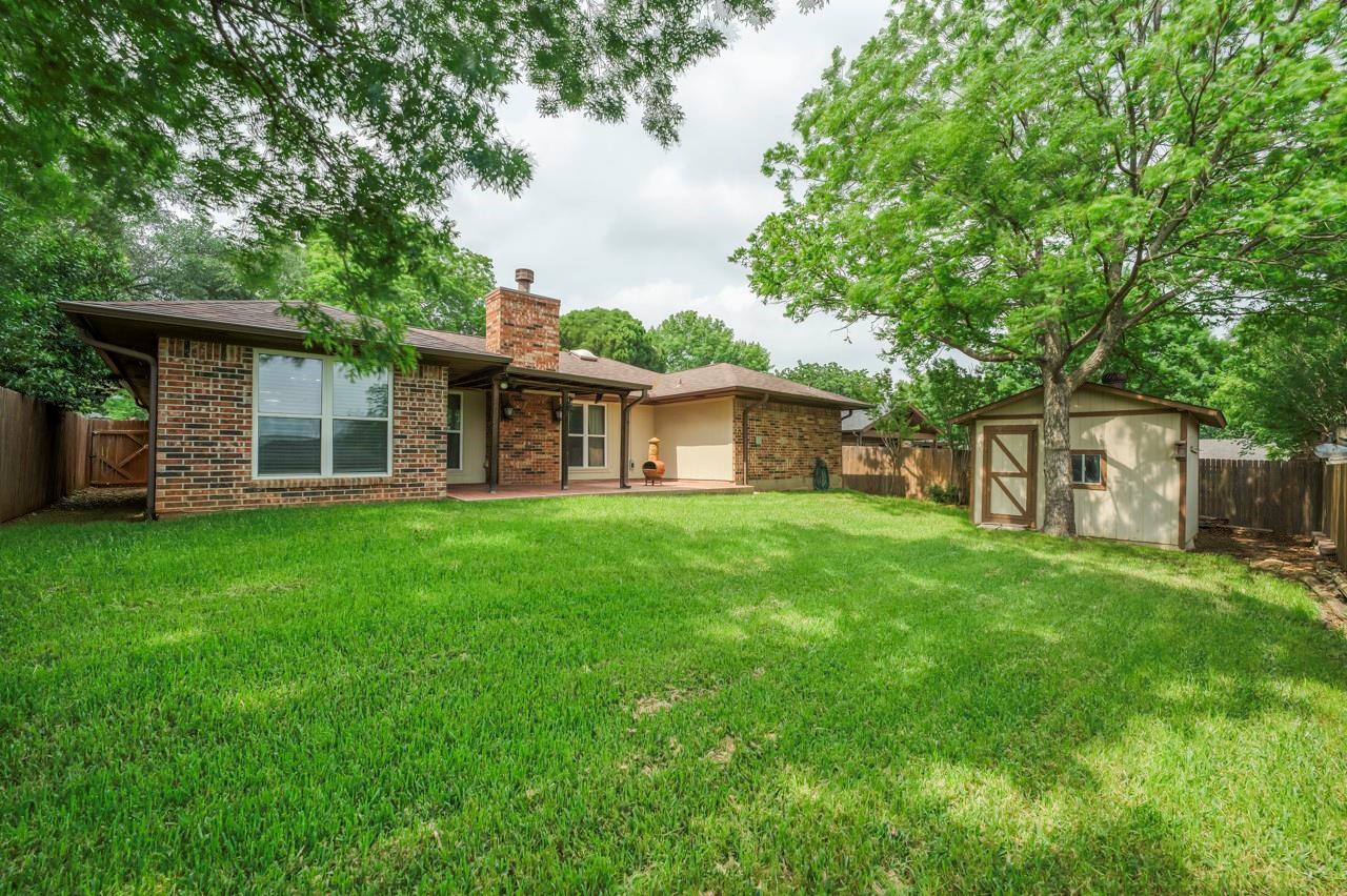 main property photo 18