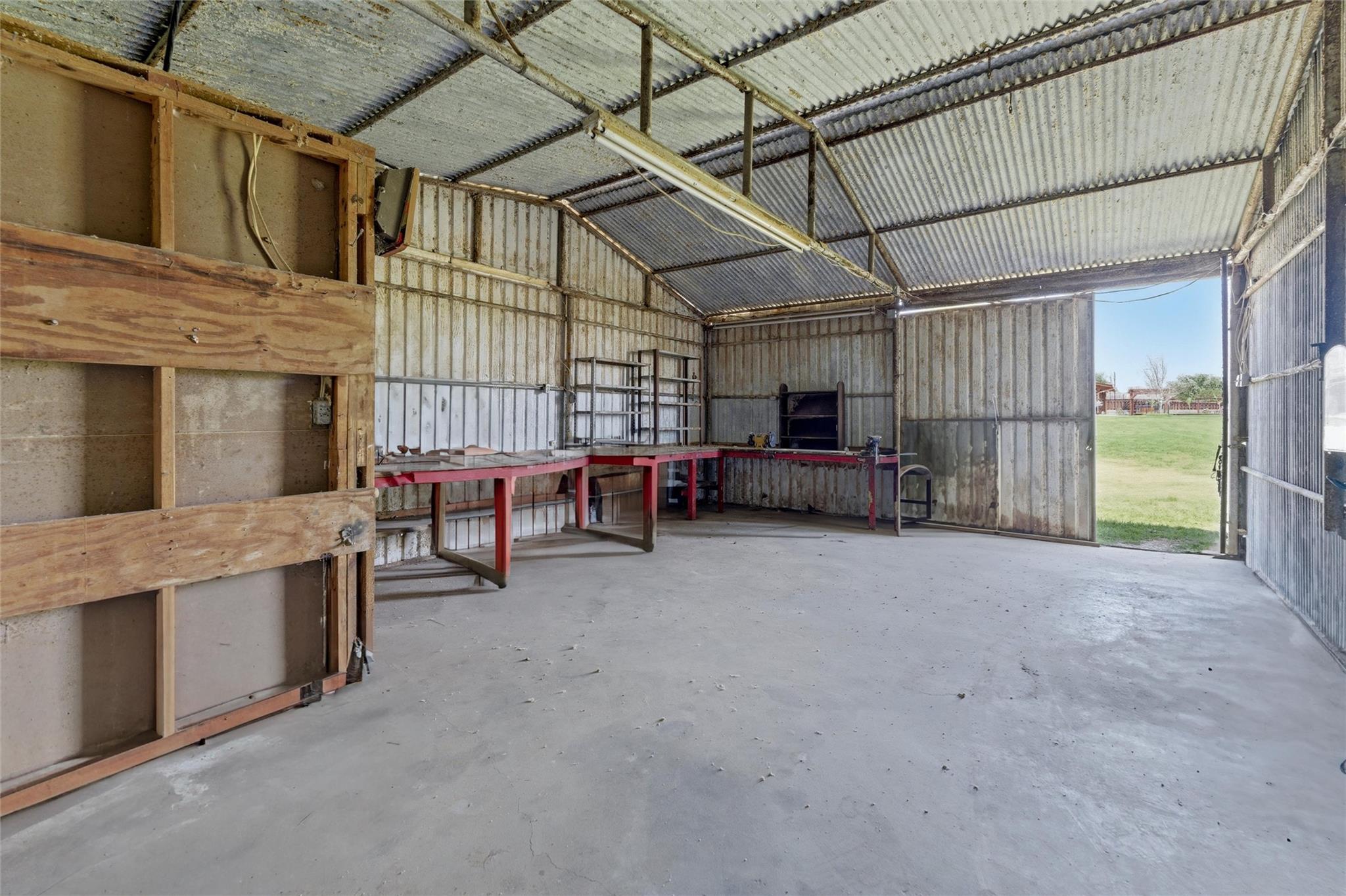 main property photo 35