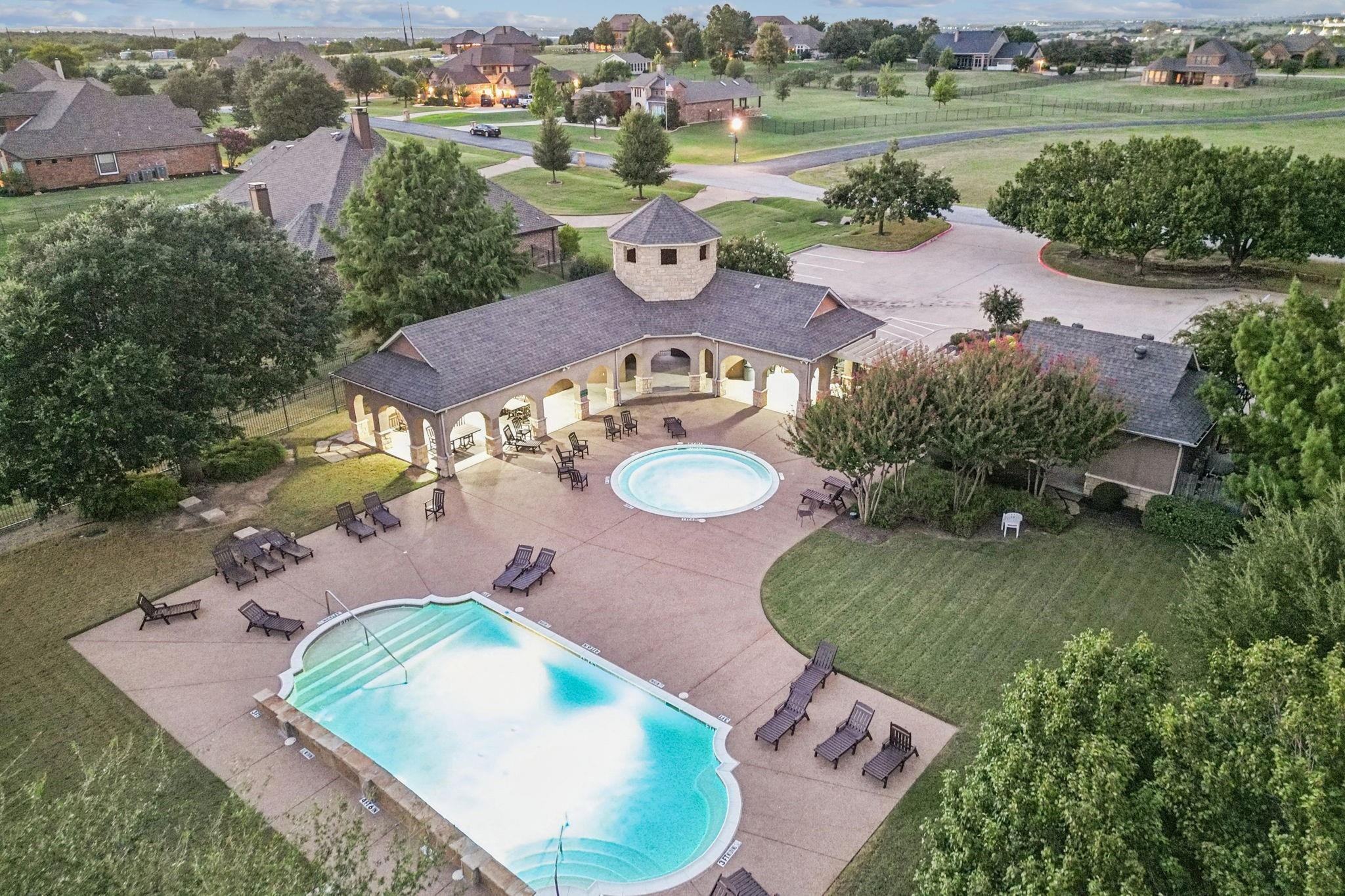 main property photo 38
