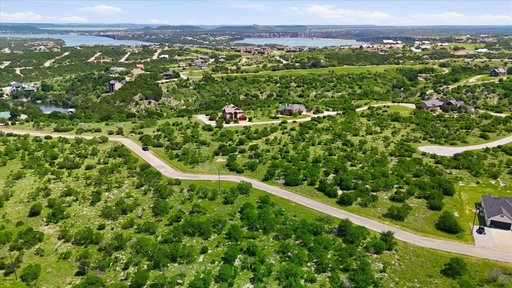 main property photo 10
