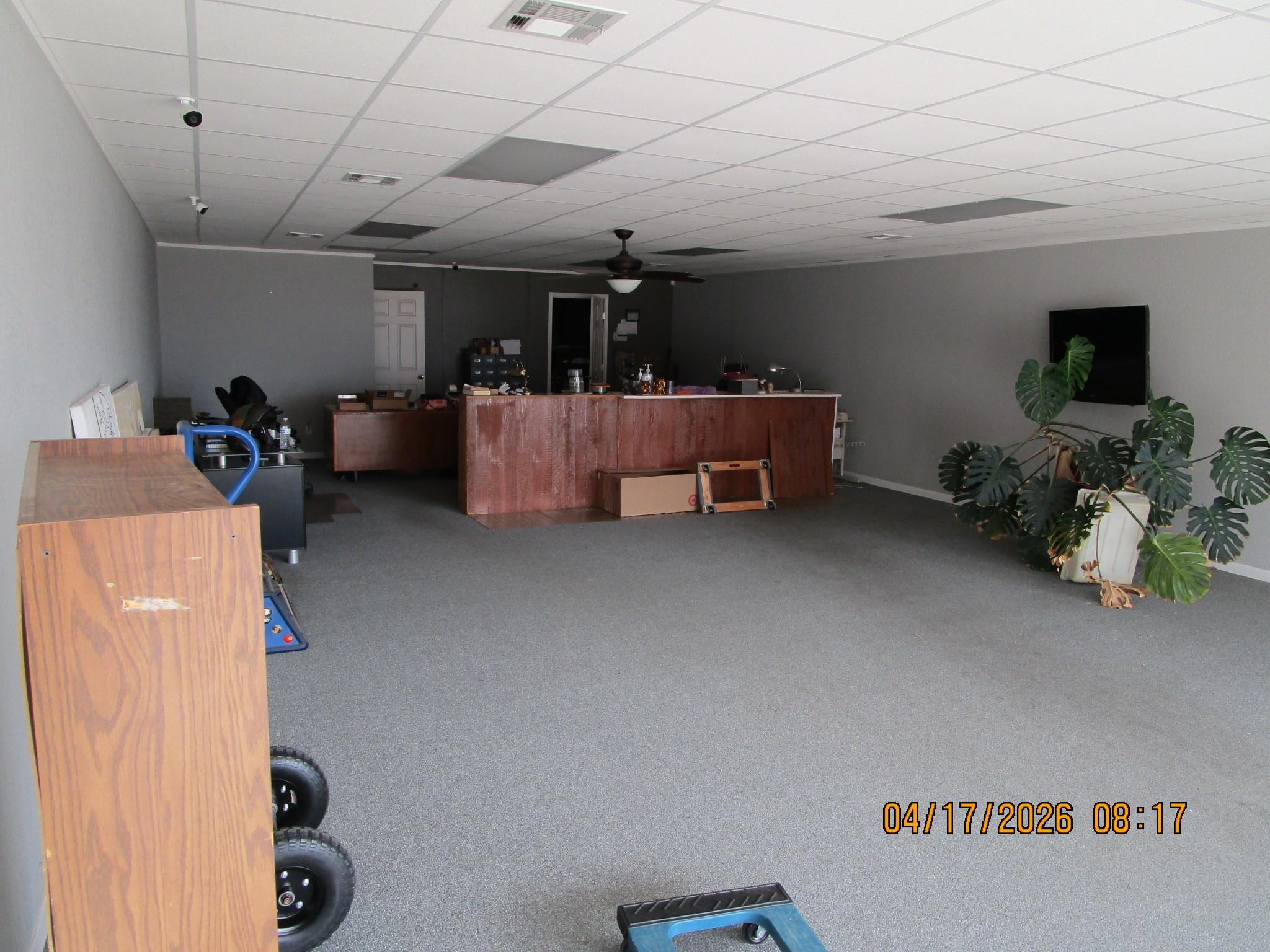main property photo 24