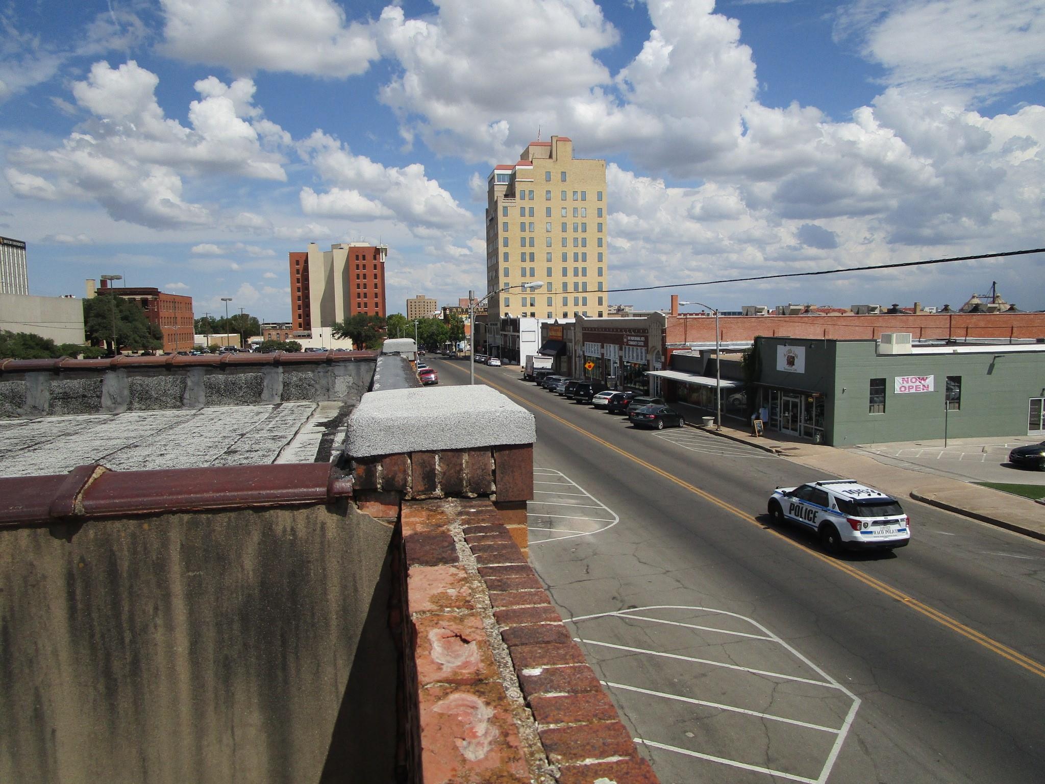 main property photo 35