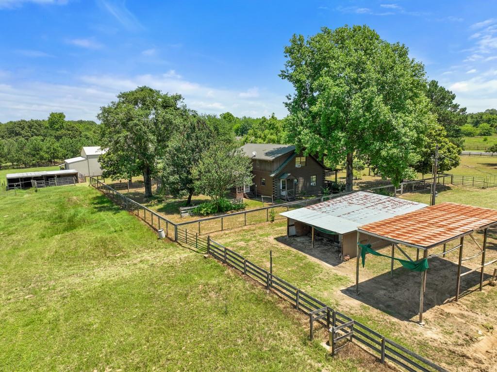 main property photo 32