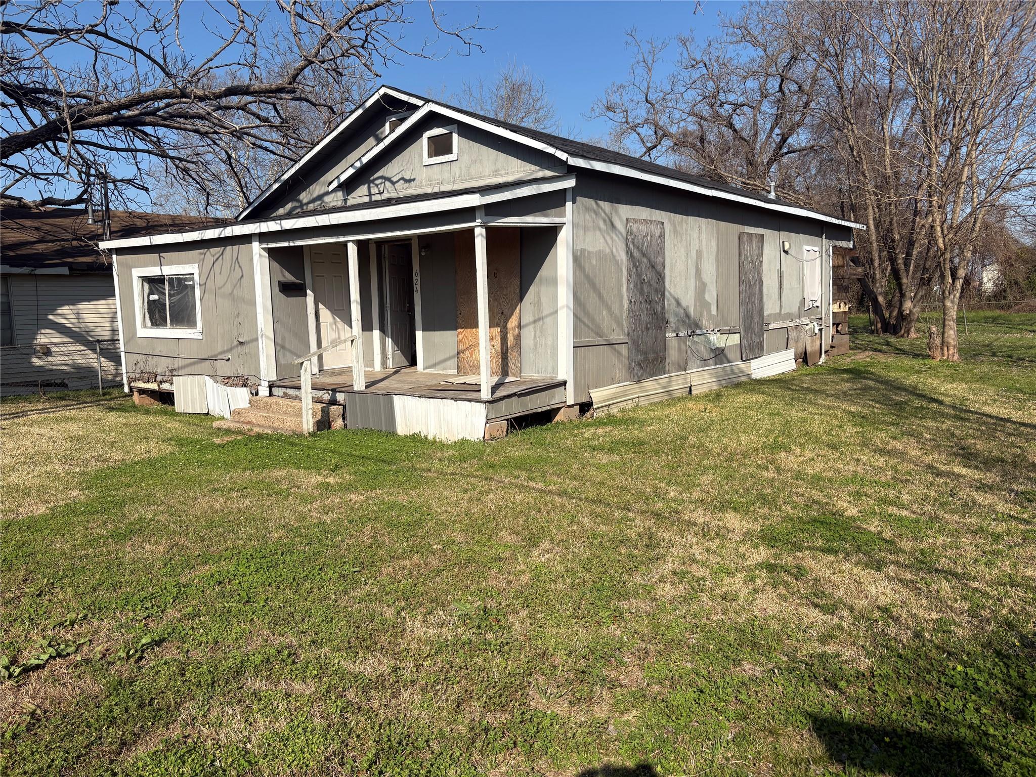 main property photo 2