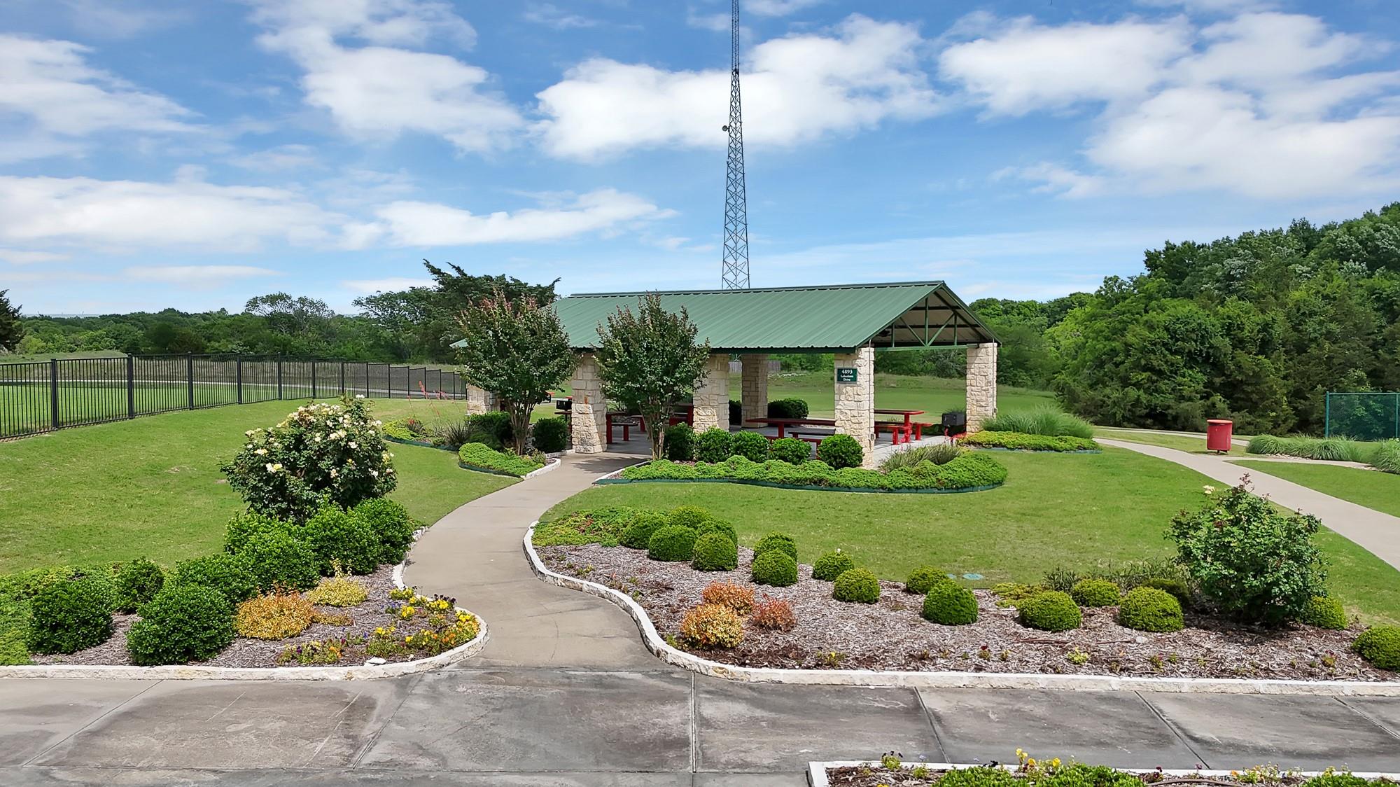 main property photo 21