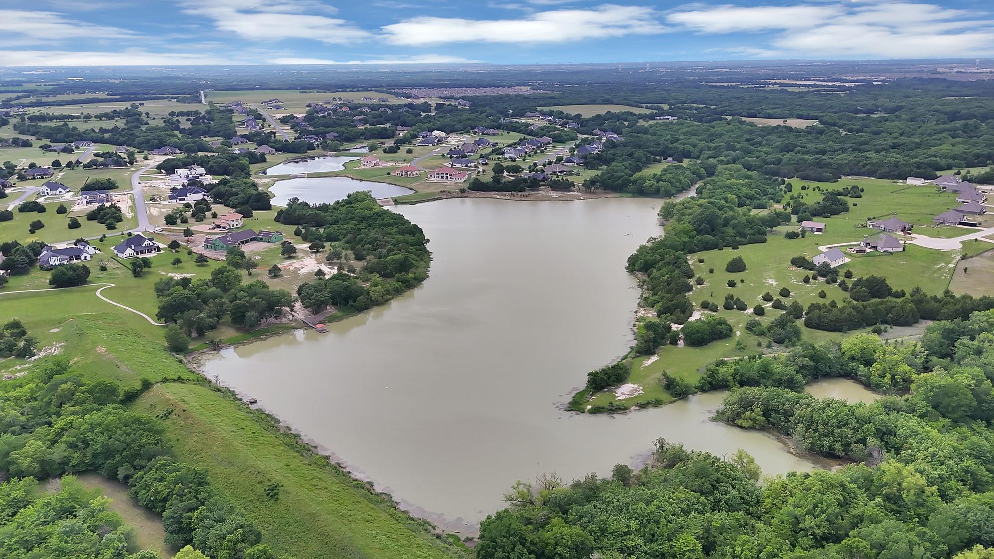 main property photo 36