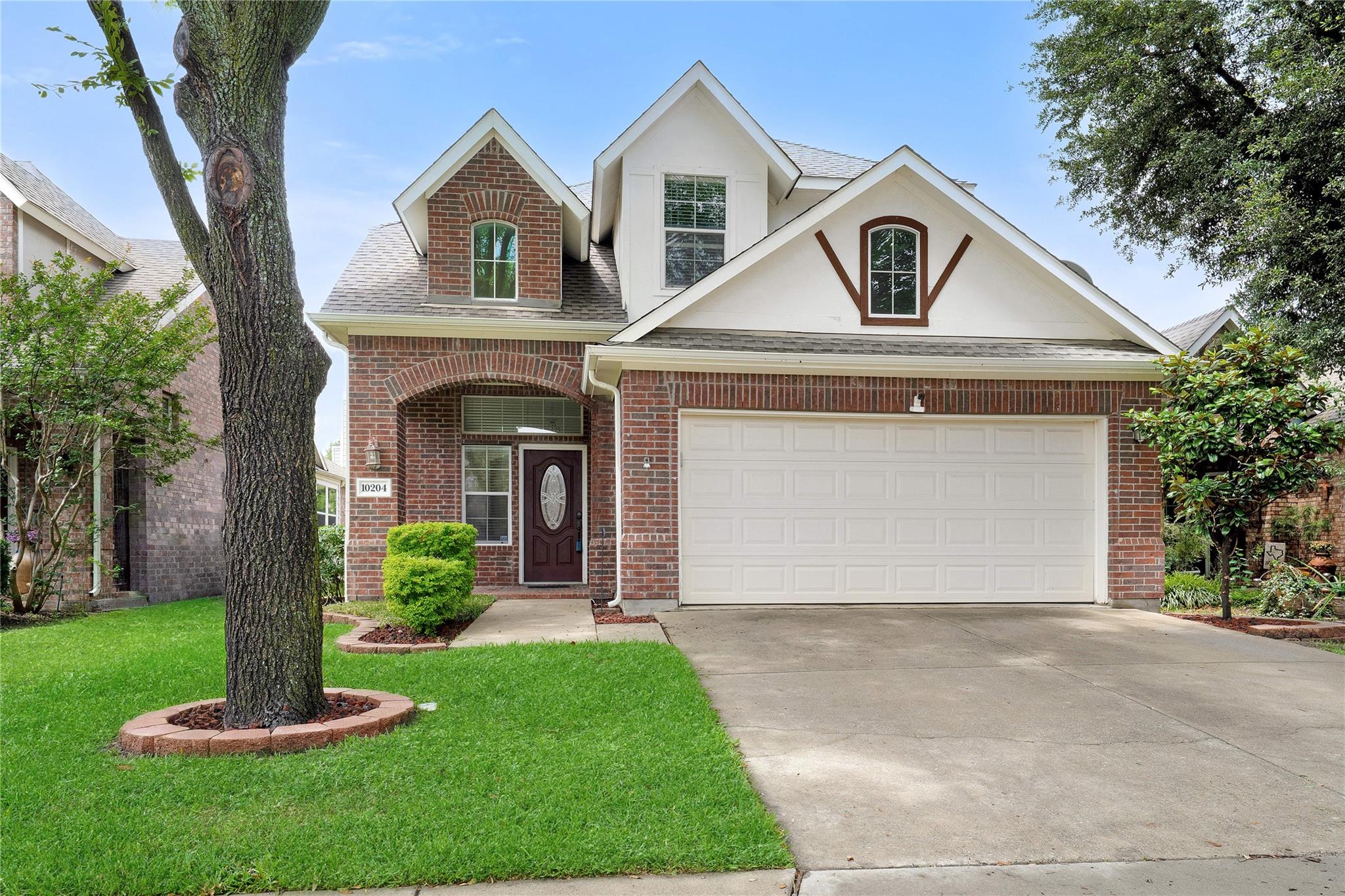 main property photo 28