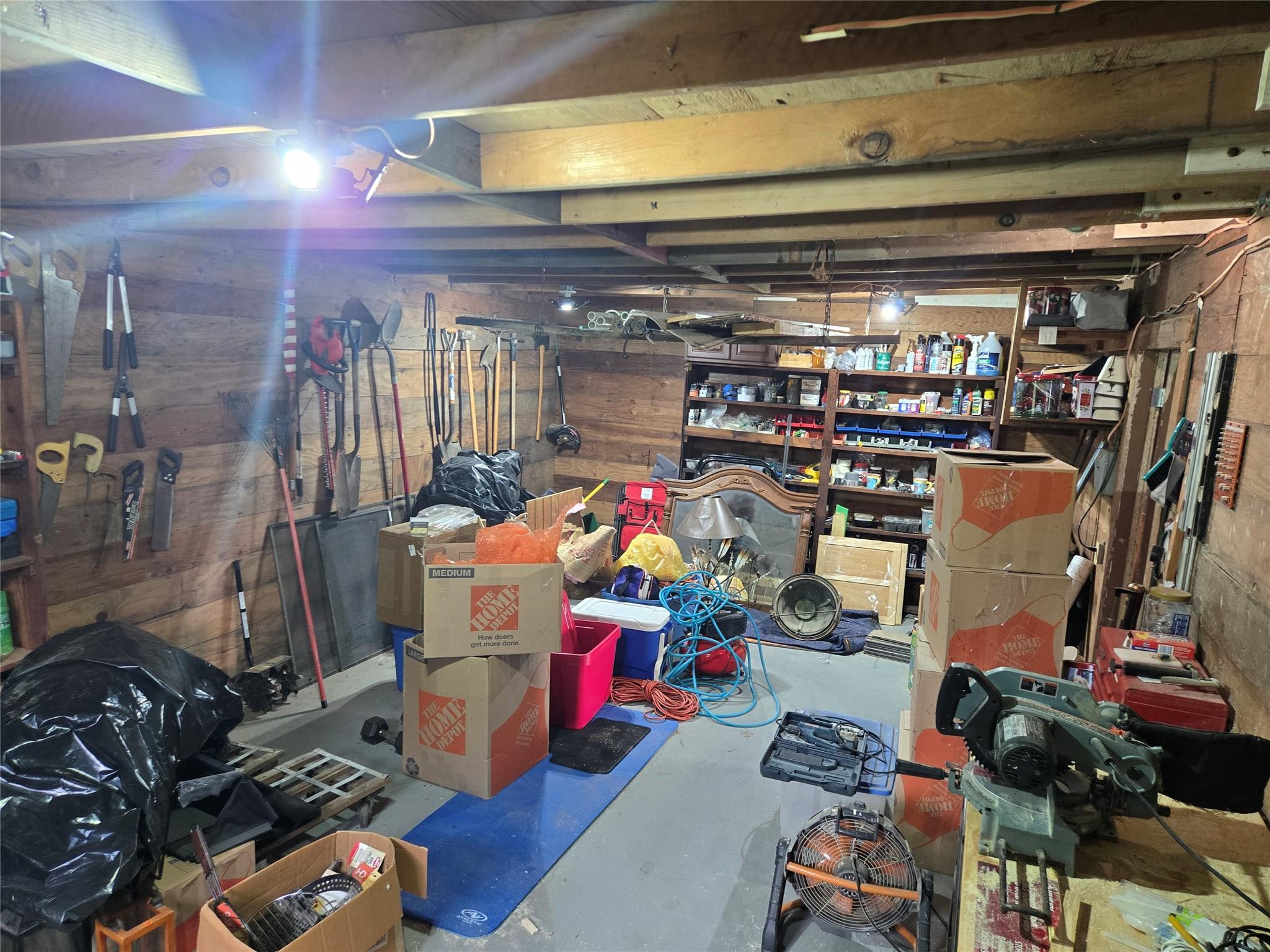 main property photo 37