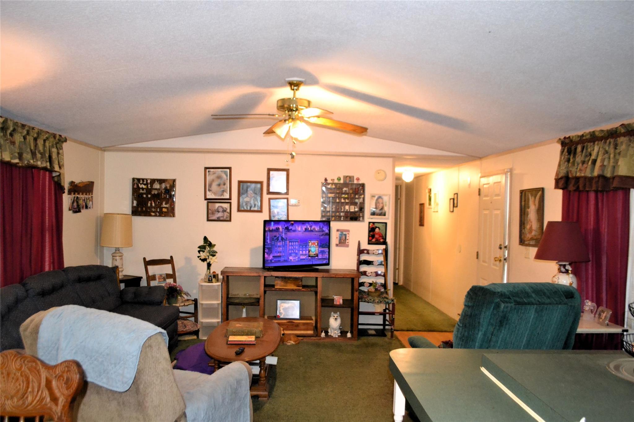 main property photo 6