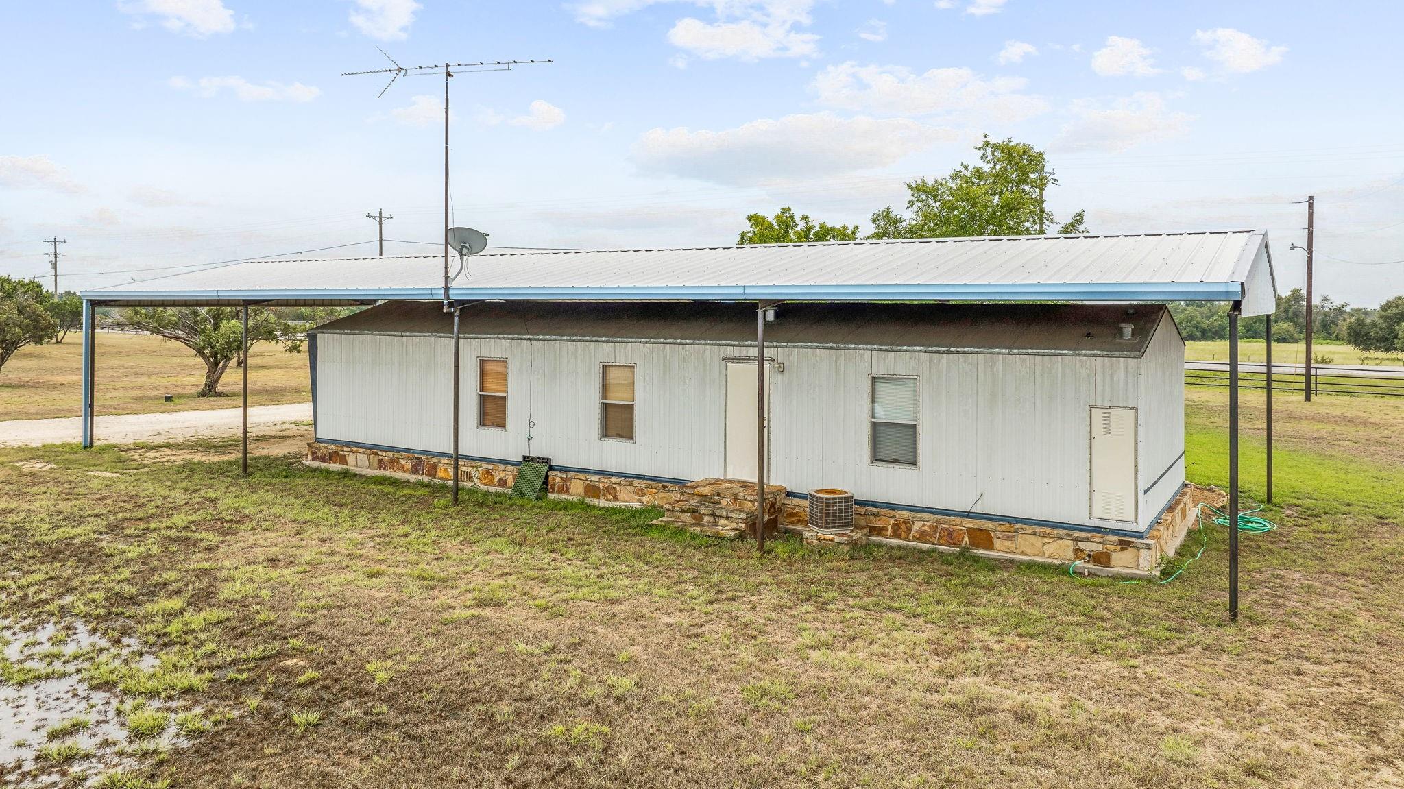 main property photo 31