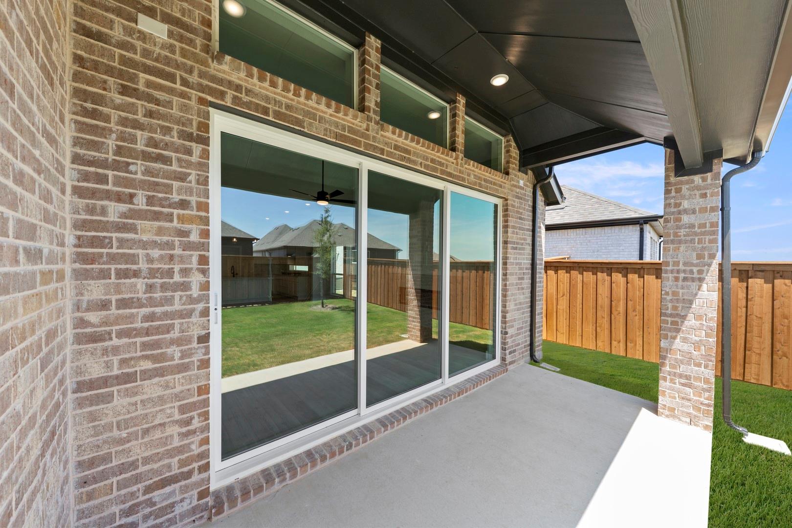 main property photo 37