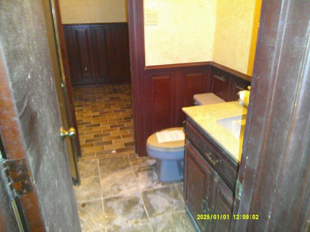 main property photo 16