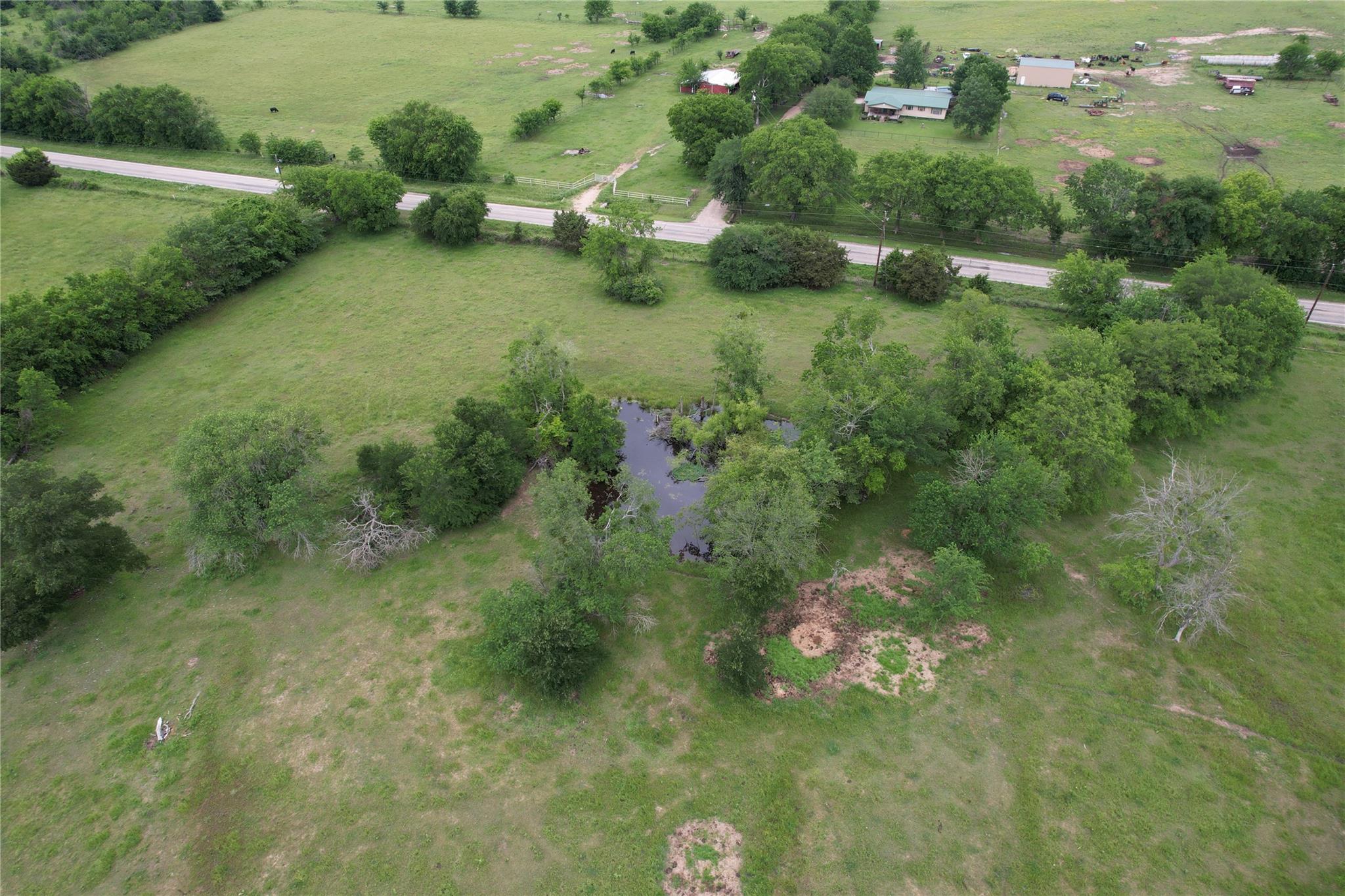 main property photo 15