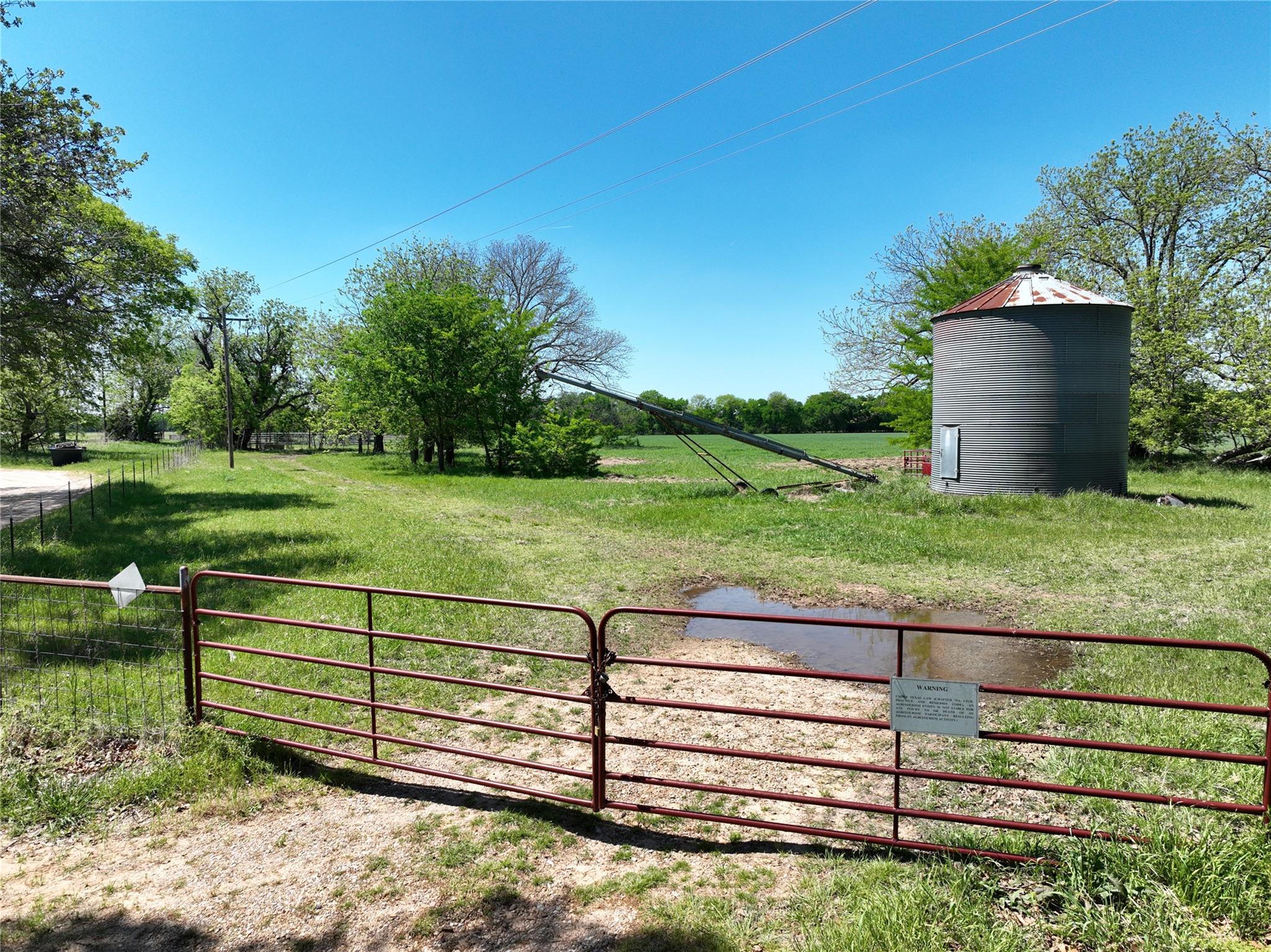 main property photo 20