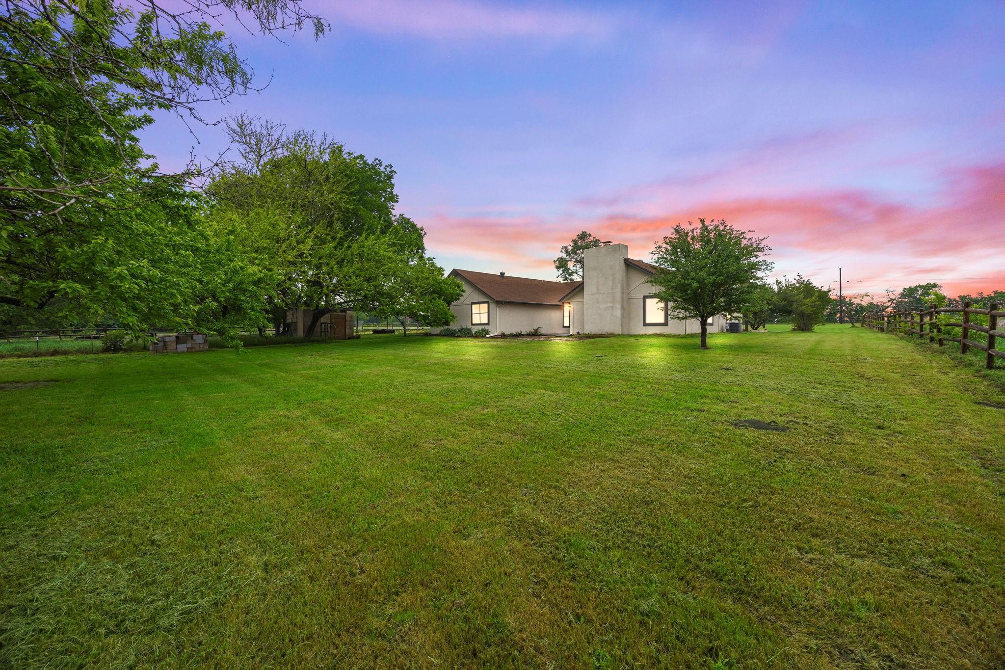 main property photo 14