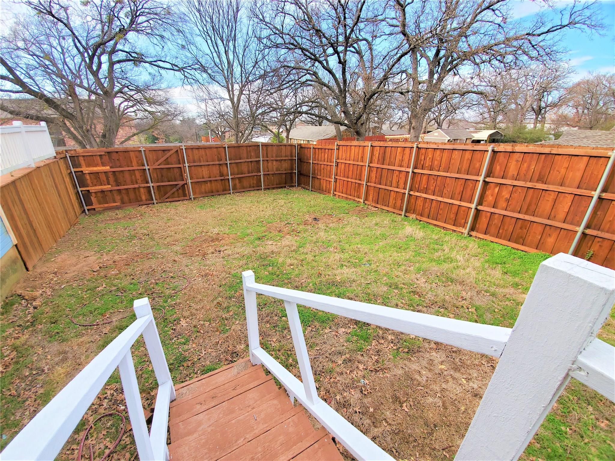 main property photo 31