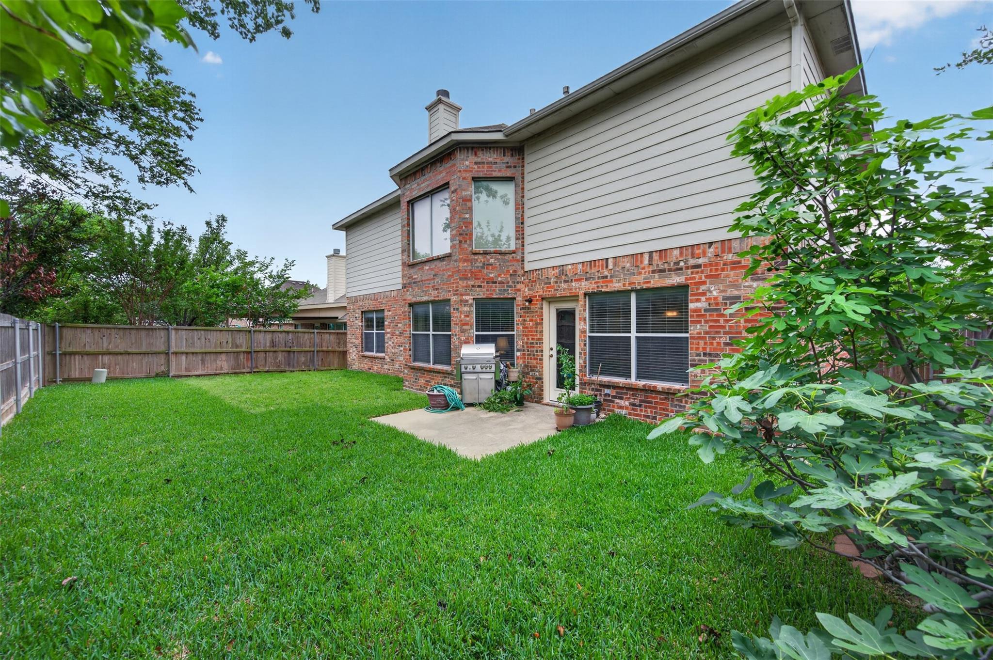 main property photo 35
