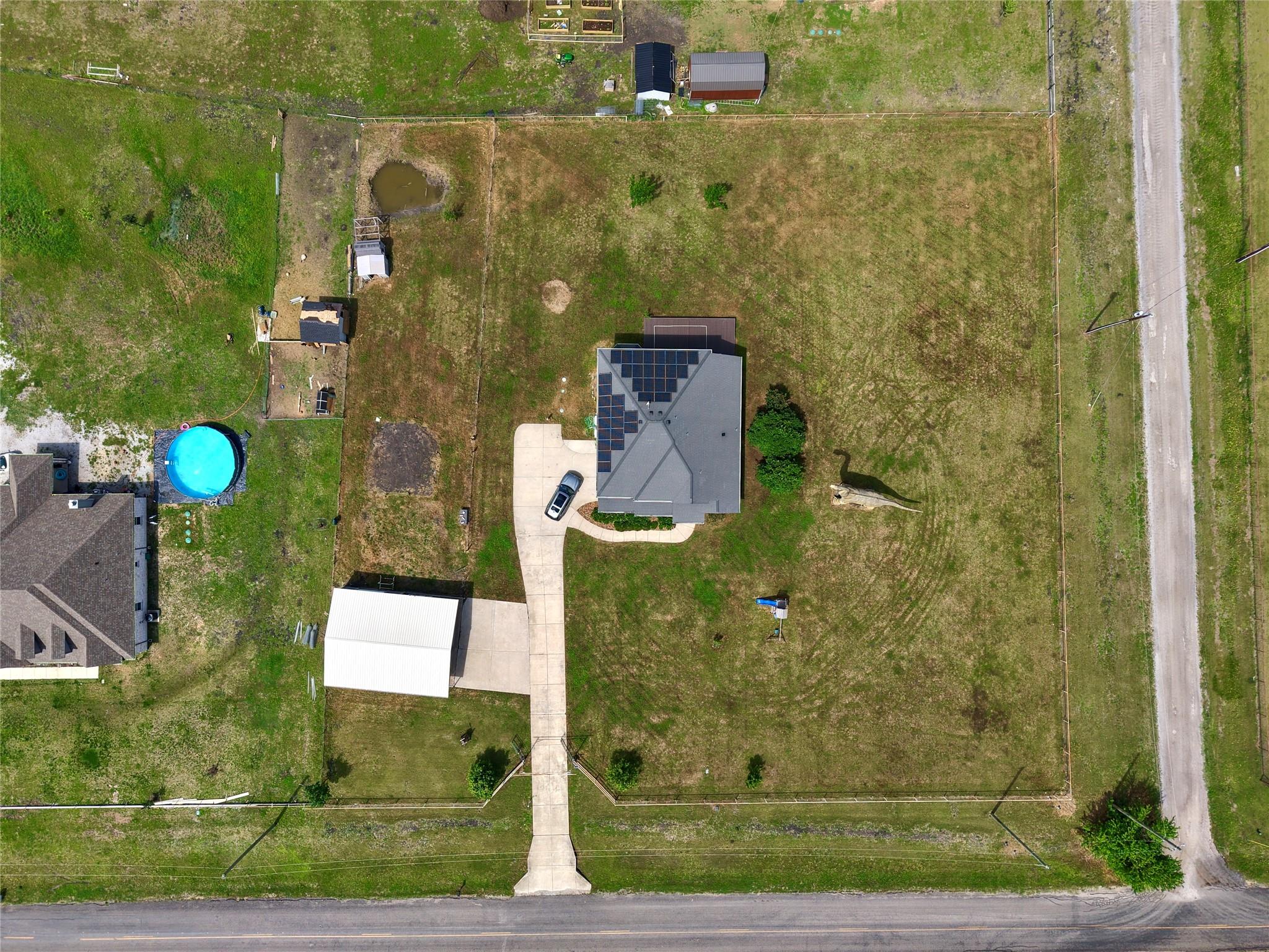 main property photo 26