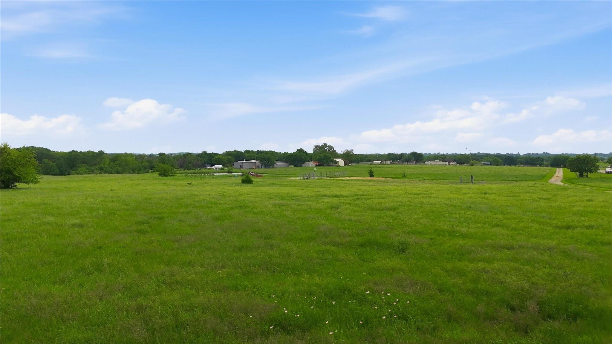 main property photo 35