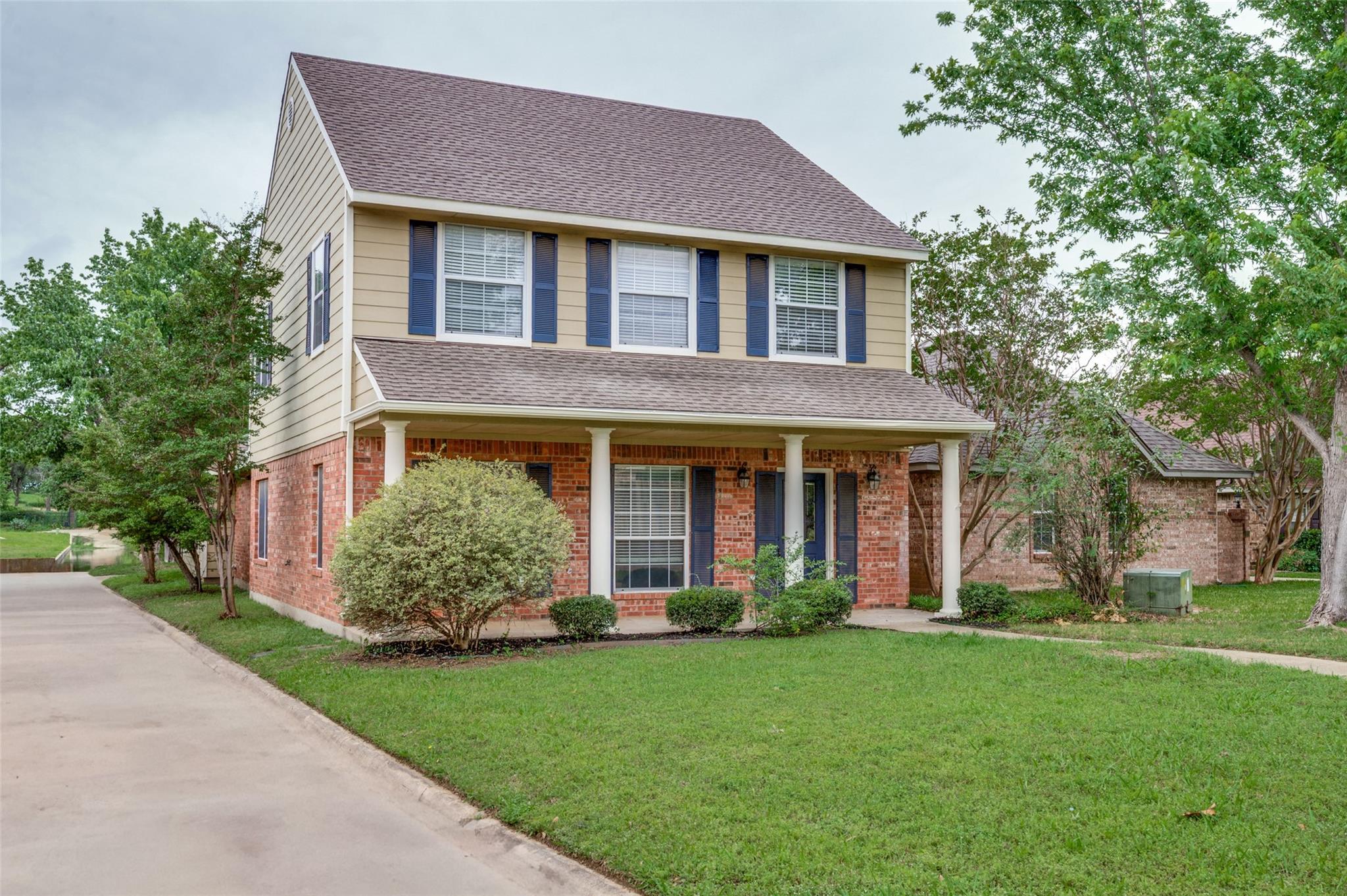 main property photo 1