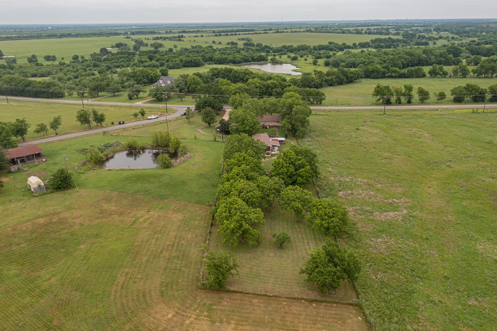 main property photo 39