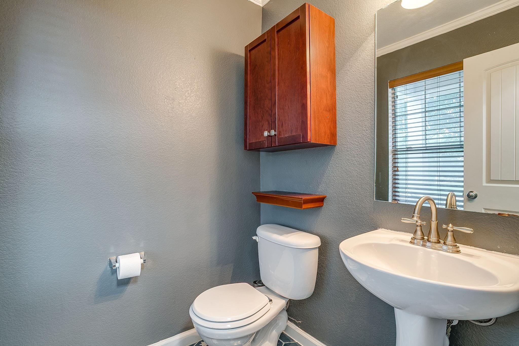 main property photo 10