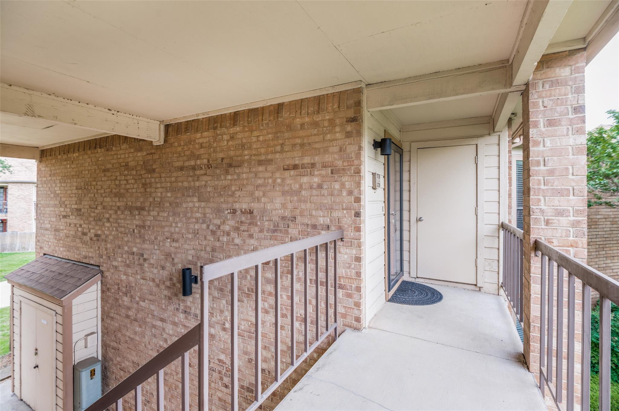 main property photo 24