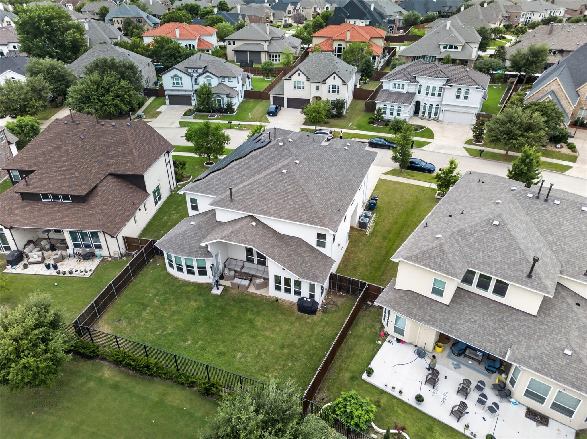 main property photo 29