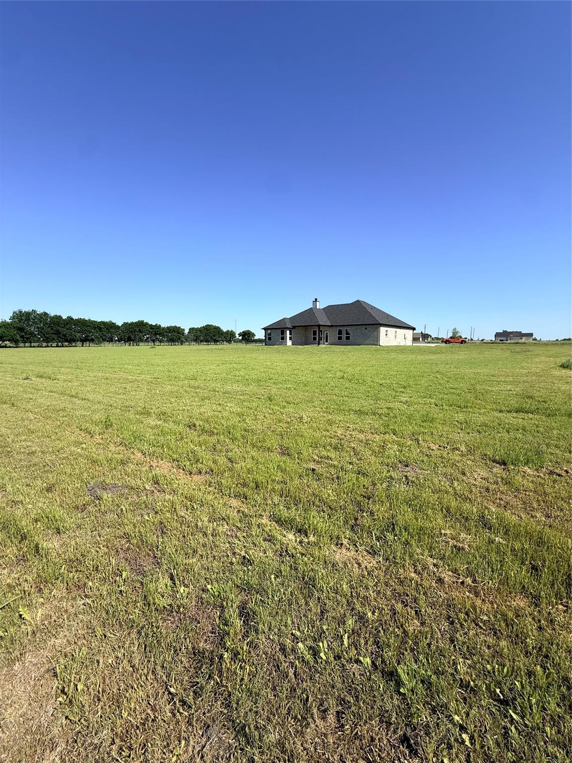 main property photo 34