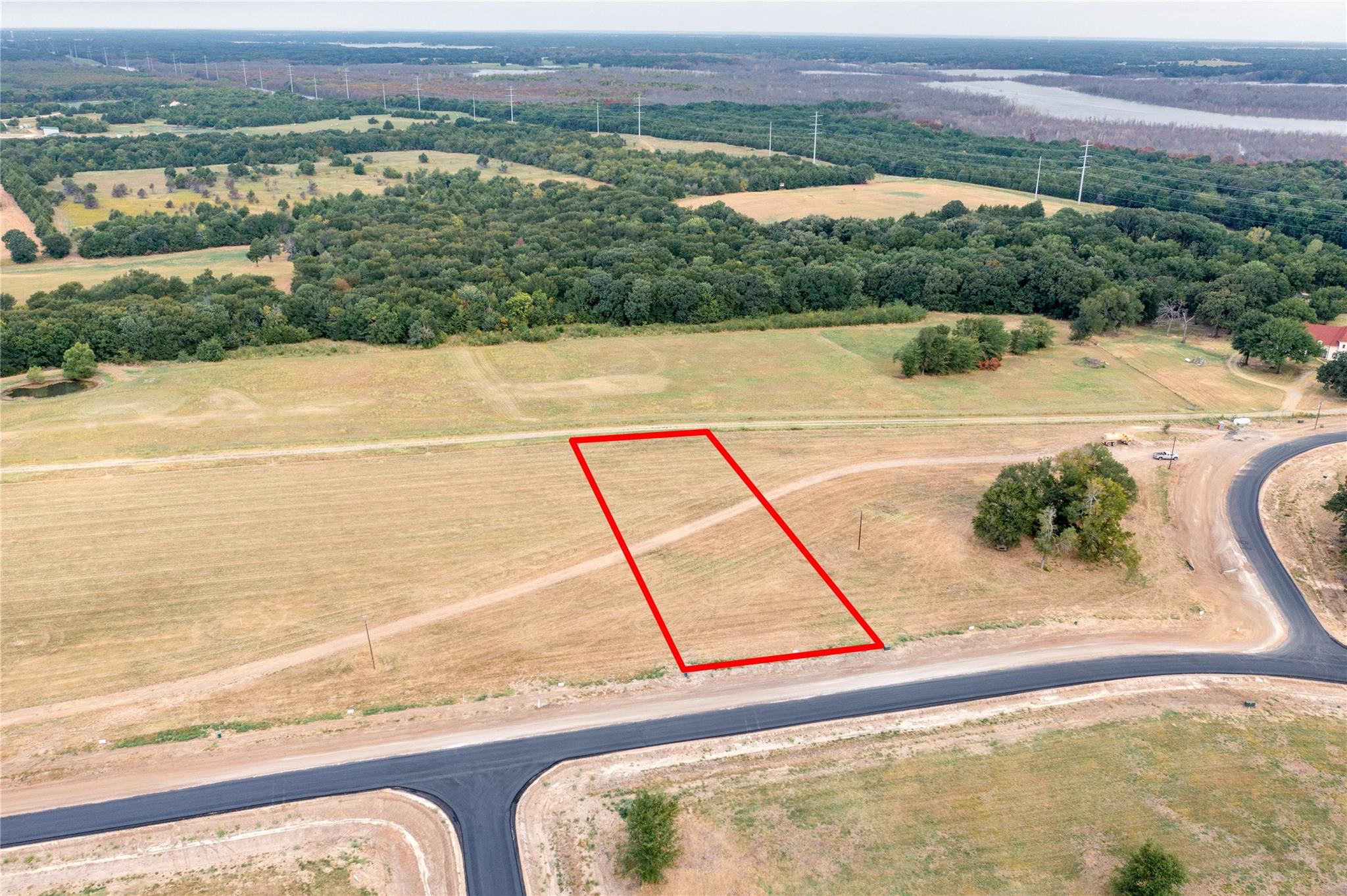 main property photo 8