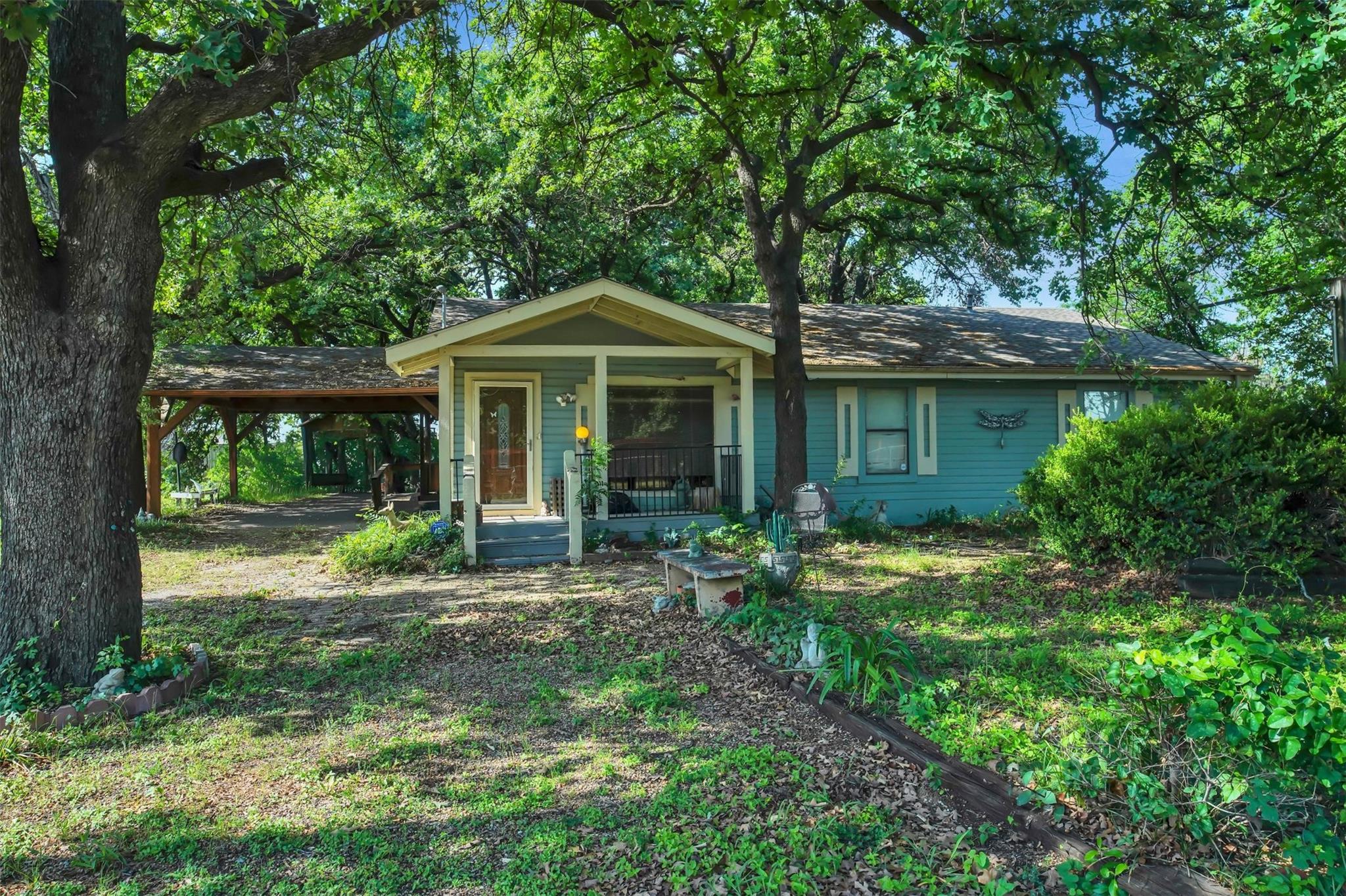 main property photo 8