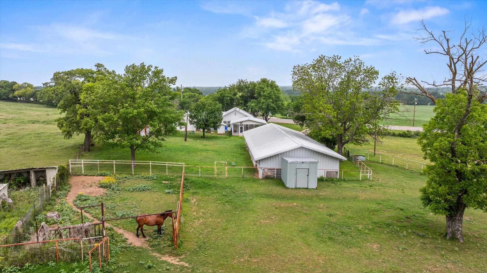 main property photo 25