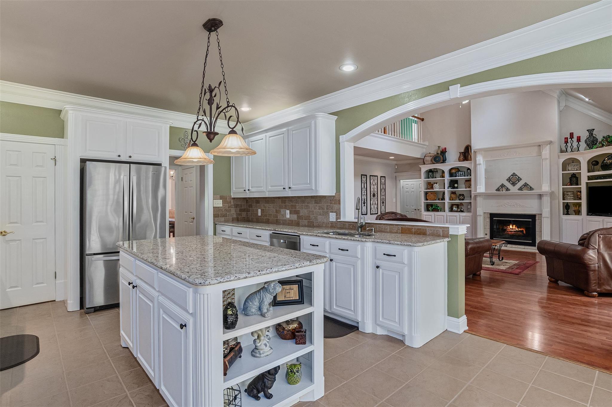 main property photo 12