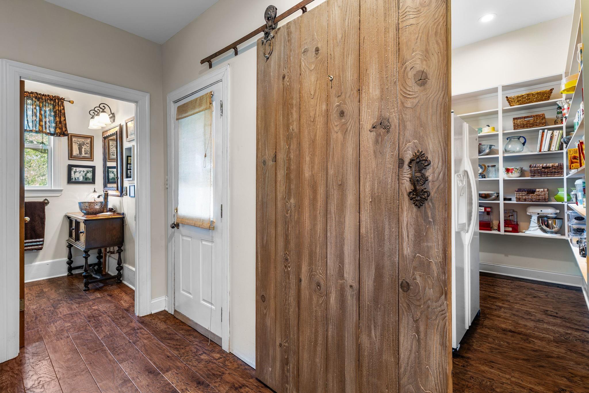 main property photo 21