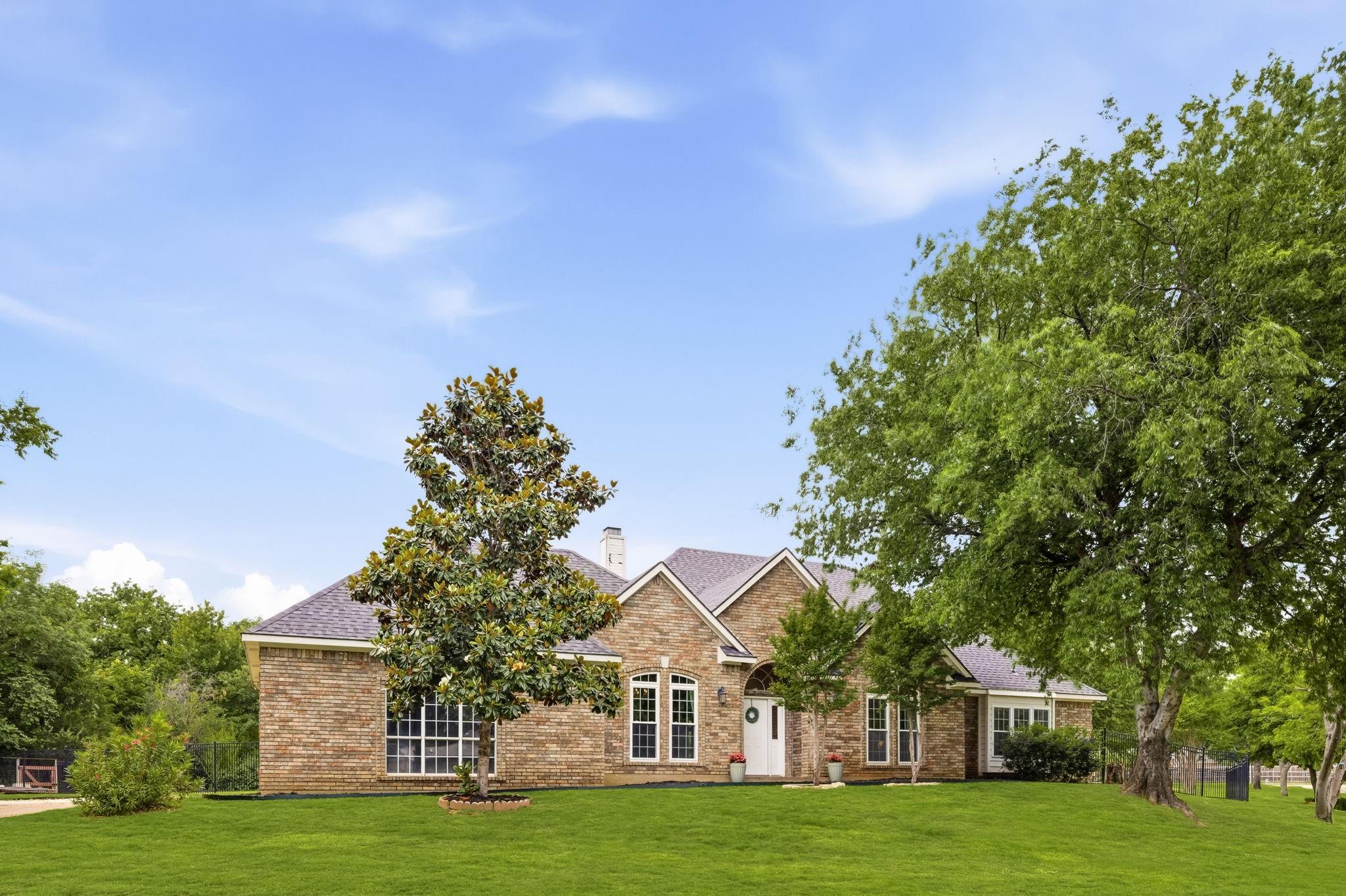 main property photo 34