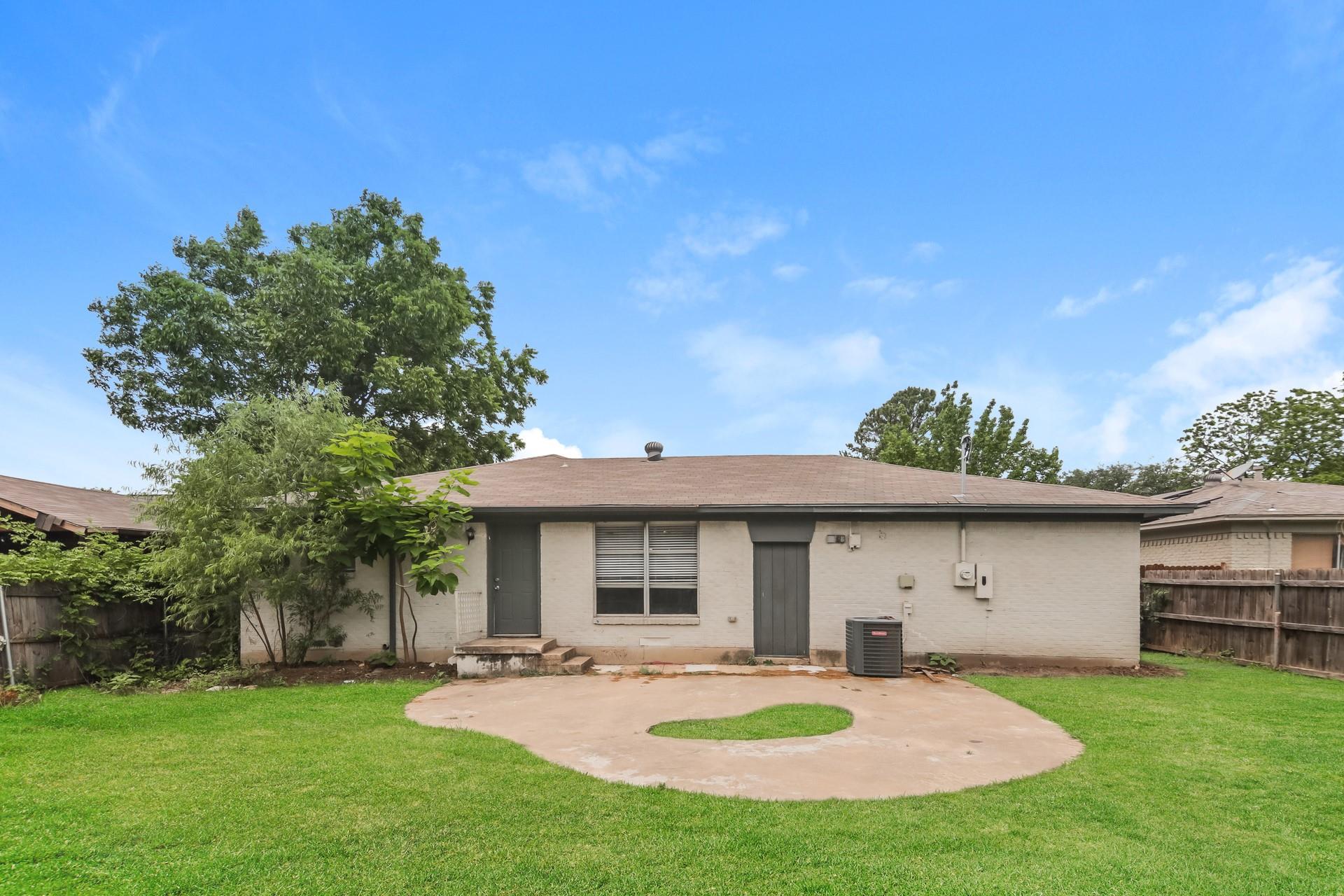 main property photo 19