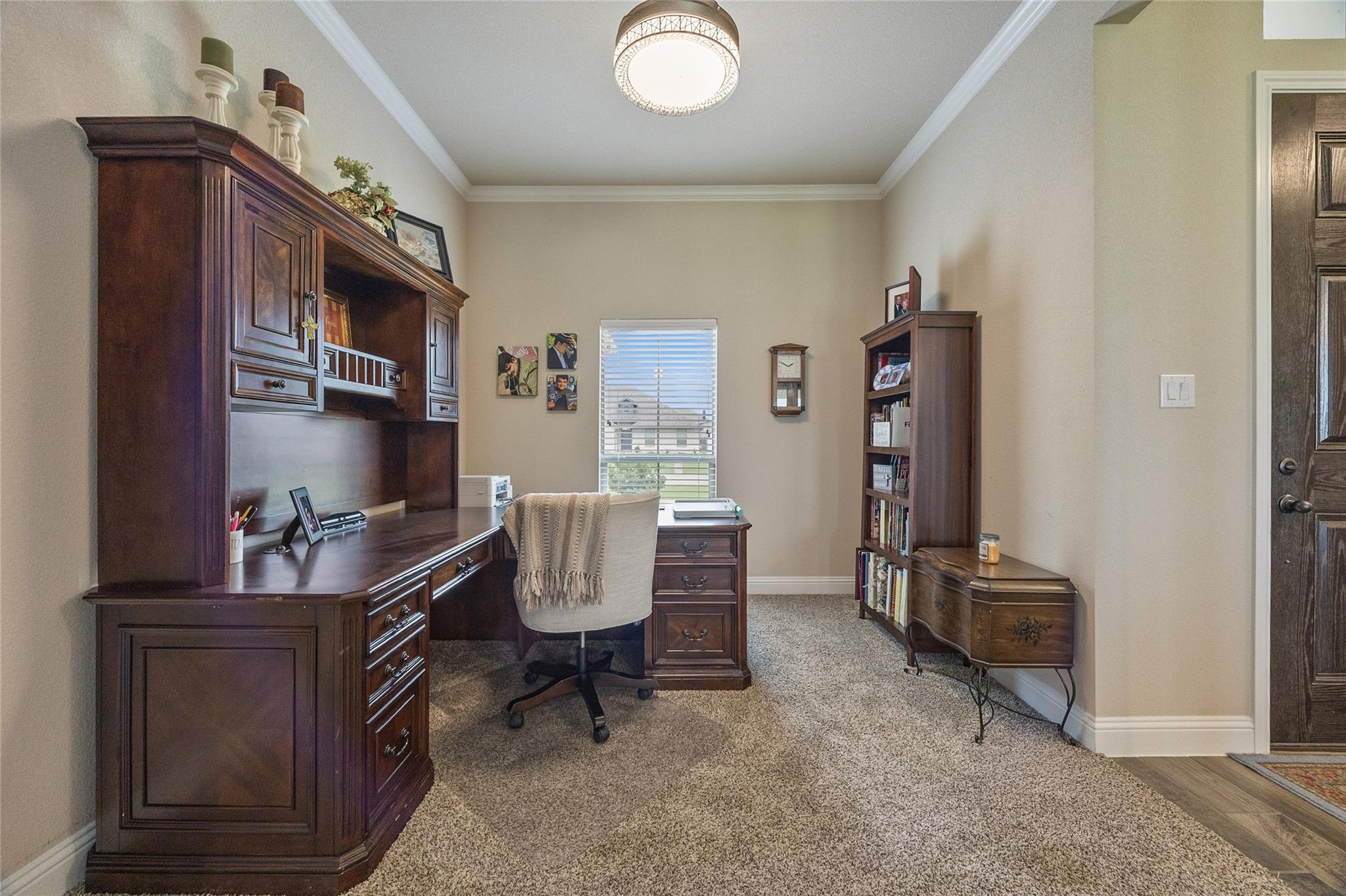 main property photo 5
