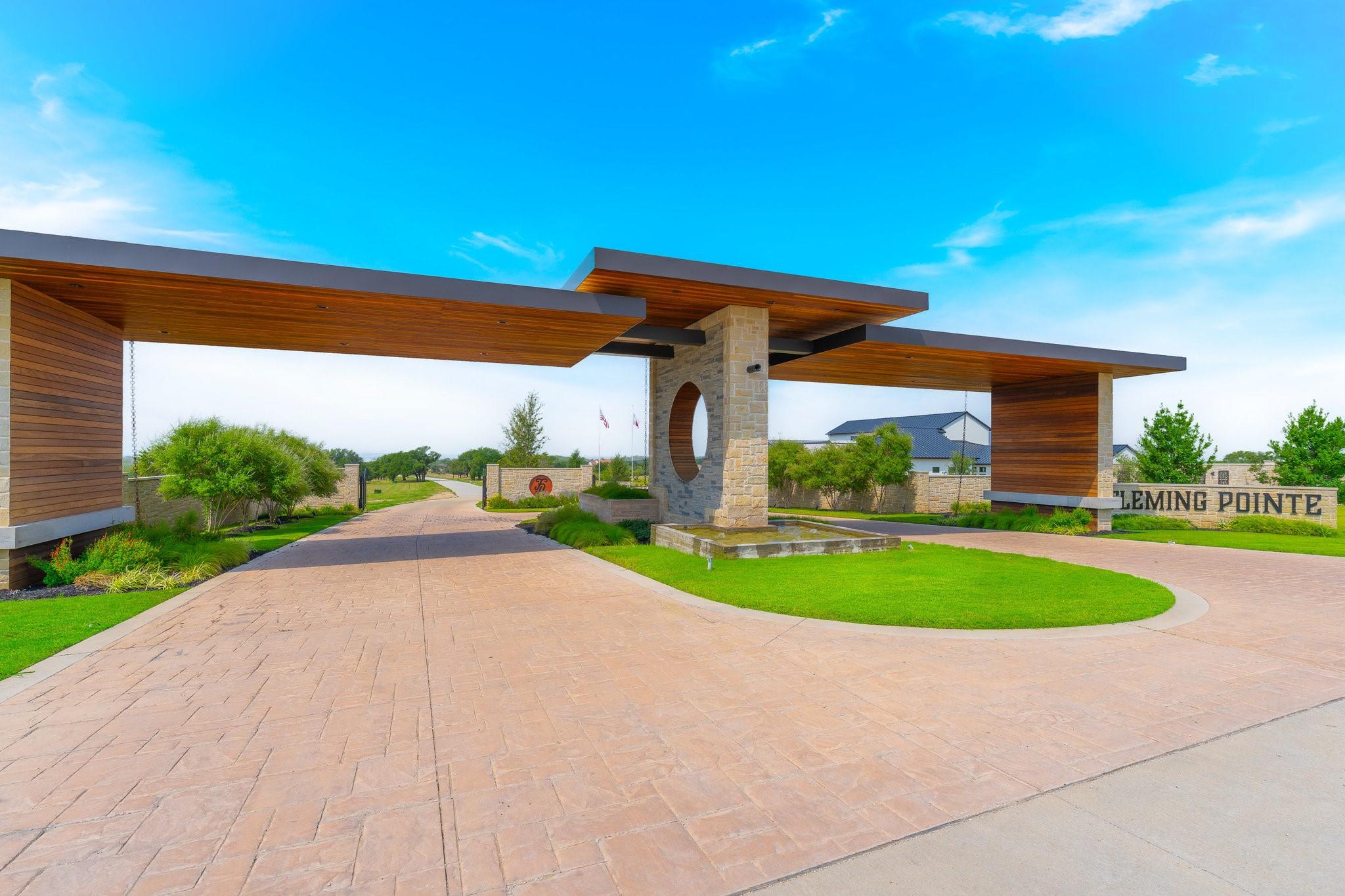 main property photo 4