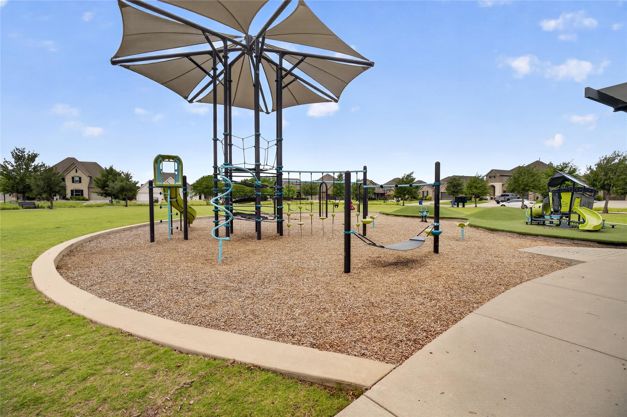 main property photo 38