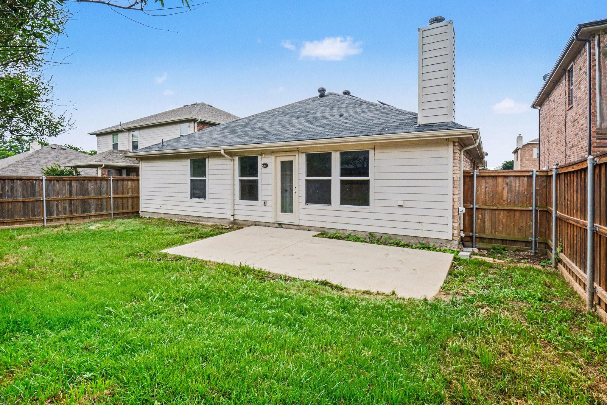 main property photo 30