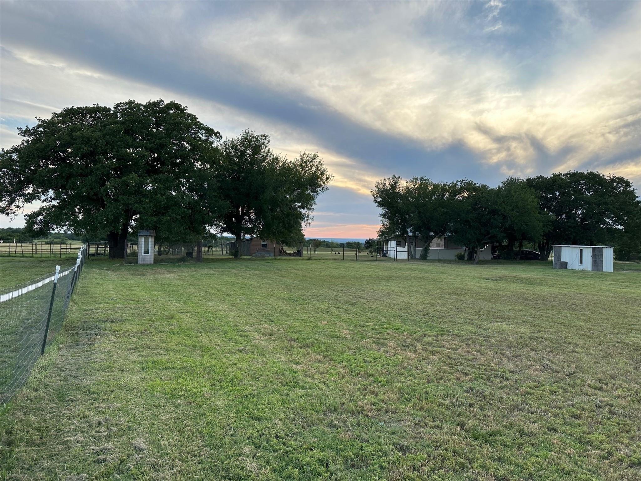 main property photo 32