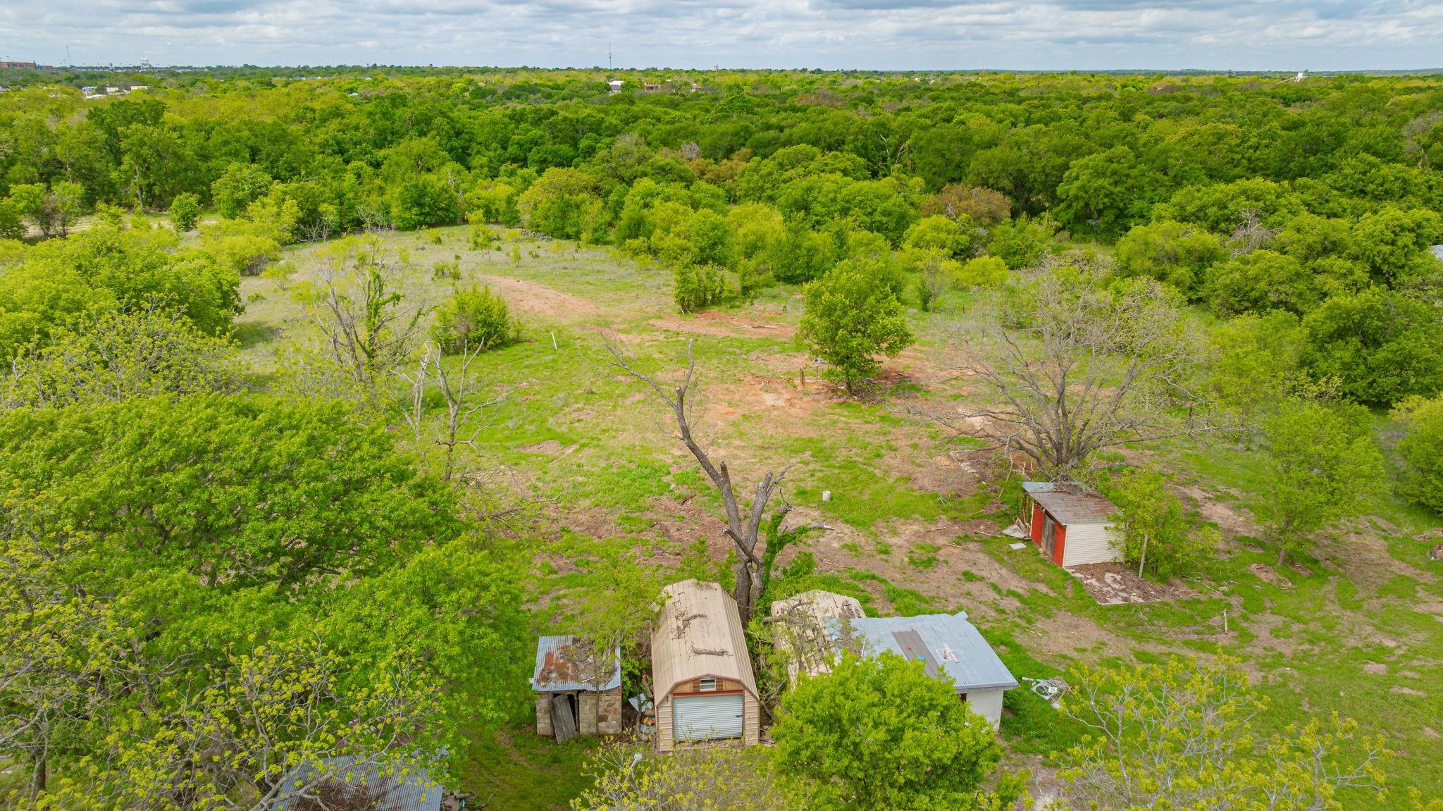 main property photo 21